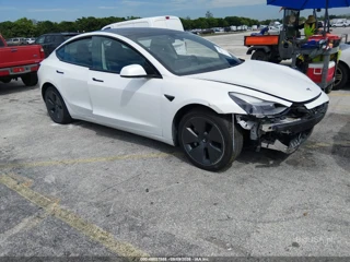 TESLA TESLA MODEL 3 REAR-WHEEL DRIVE