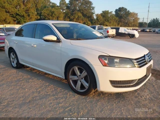 VOLKSWAGEN VOLKSWAGEN PASSAT 2.5L SE