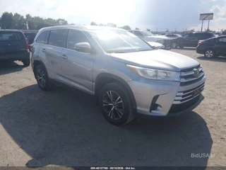 TOYOTA TOYOTA HIGHLANDER LE