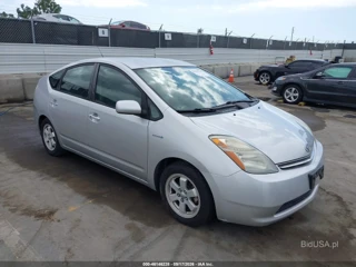 TOYOTA TOYOTA PRIUS