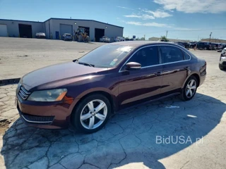 VOLKSWAGEN PASSAT SE