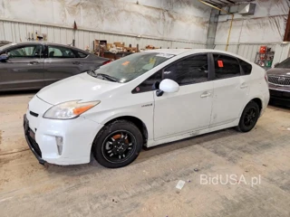 TOYOTA PRIUS FOUR