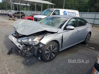 NISSAN ALTIMA SV