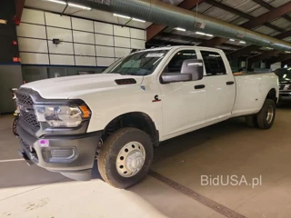 RAM 3500 TRADESMAN
