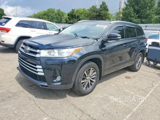 TOYOTA HIGHLANDER XLE