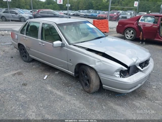 VOLVO VOLVO S70 SE