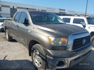 TOYOTA TOYOTA TUNDRA SR5 5.7L V8