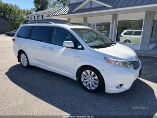 TOYOTA TOYOTA SIENNA LIMITED 7 PASSENGER