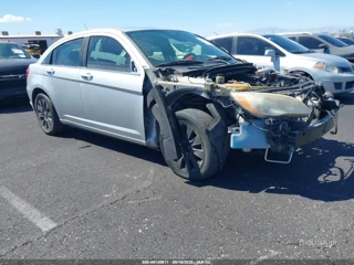 CHRYSLER CHRYSLER 200 LX
