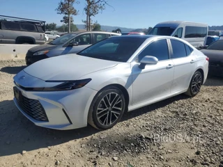 TOYOTA CAMRY XLE