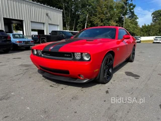 DODGE CHALLENGER SRT-8