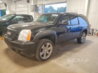 GMC YUKON XL K1500 SLT