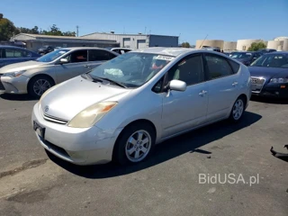 TOYOTA PRIUS BASE