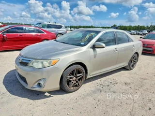 TOYOTA CAMRY XLE