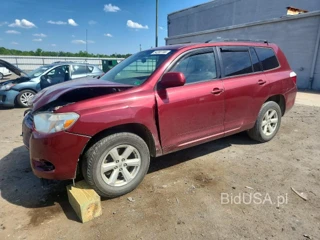 TOYOTA HIGHLANDER BASE