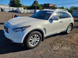 INFINITI FX37 BASE