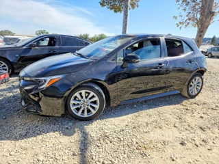 TOYOTA COROLLA HATCHBACK SE