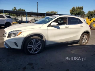 MERCEDES-BENZ GLA 250 4MATIC