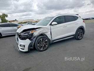 HYUNDAI TUCSON SPORT