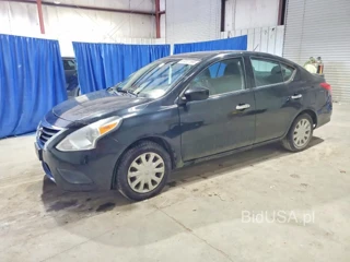 NISSAN VERSA SV