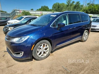CHRYSLER PACIFICA TOURING L PLUS