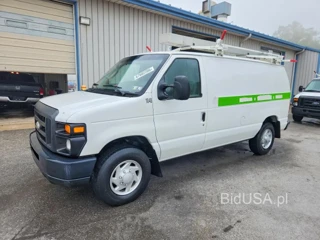 FORD ECONOLINE E250 VAN