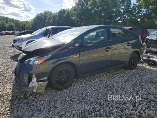 TOYOTA PRIUS THREE
