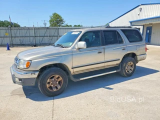 TOYOTA 4RUNNER SR5