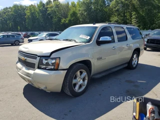 CHEVROLET SUBURBAN C1500 LT
