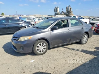 TOYOTA COROLLA BASE