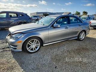 MERCEDES-BENZ C 250