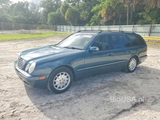 MERCEDES-BENZ E-CLASS E320