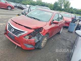 NISSAN VERSA SV