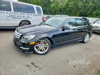 MERCEDES-BENZ C 300 4MATIC