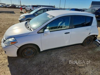 NISSAN VERSA S