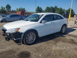 CHRYSLER 200 LIMITED