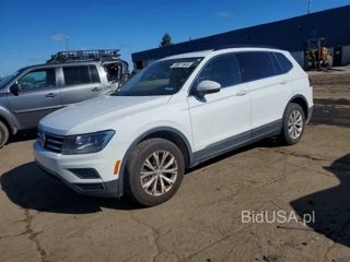 VOLKSWAGEN TIGUAN SE