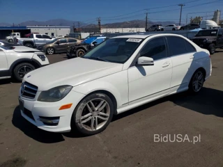 MERCEDES-BENZ C 250
