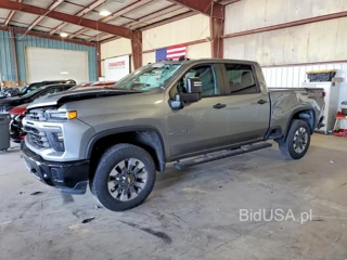 CHEVROLET SILVERADO K2500 CUSTOM