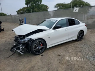 BMW 330E