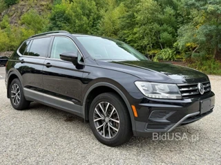 VOLKSWAGEN TIGUAN SE