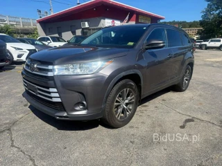 TOYOTA HIGHLANDER LE