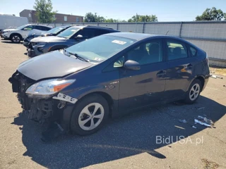 TOYOTA PRIUS THREE