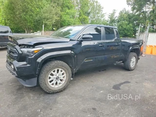 TOYOTA TACOMA SR5