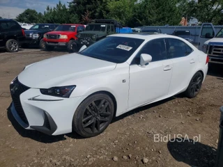 LEXUS IS 200T