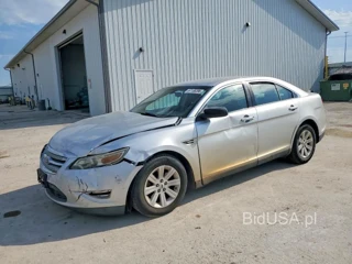 FORD TAURUS SE