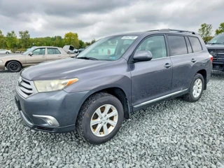 TOYOTA HIGHLANDER SE