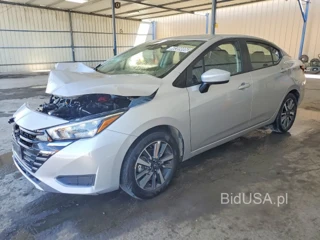 NISSAN VERSA SV
