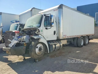 FREIGHTLINER M2 112 MEDIUM DUTY