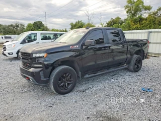 CHEVROLET SILVERADO K1500 LT TRAIL BOSS